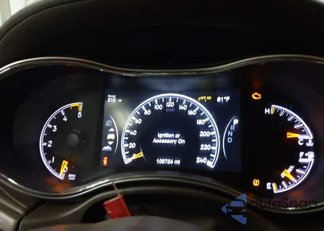 2016 Jeep Grand Cherokee Overland z USA, uszkodzony, nr VIN 1C4RJFCM8GC395141